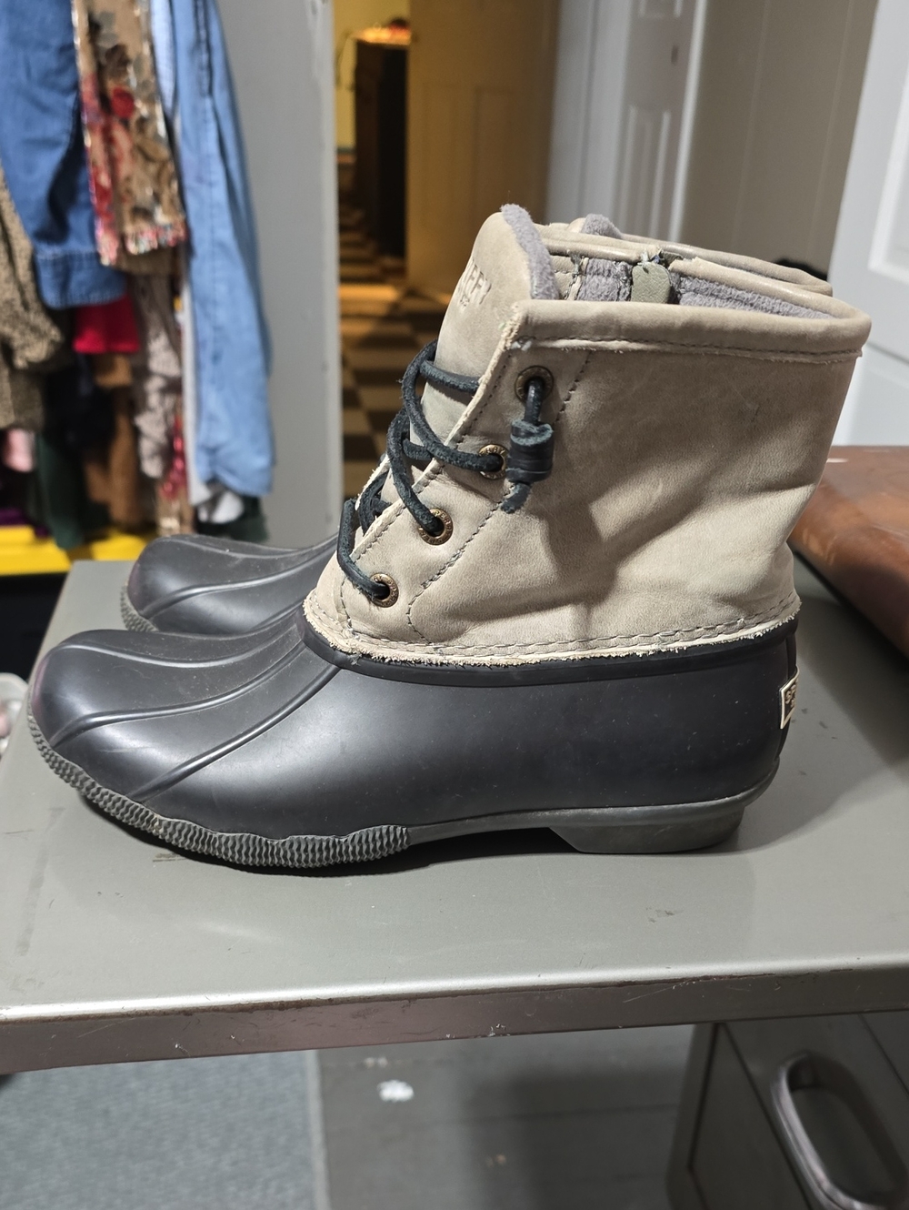 Sperry - Picture 2 of 7